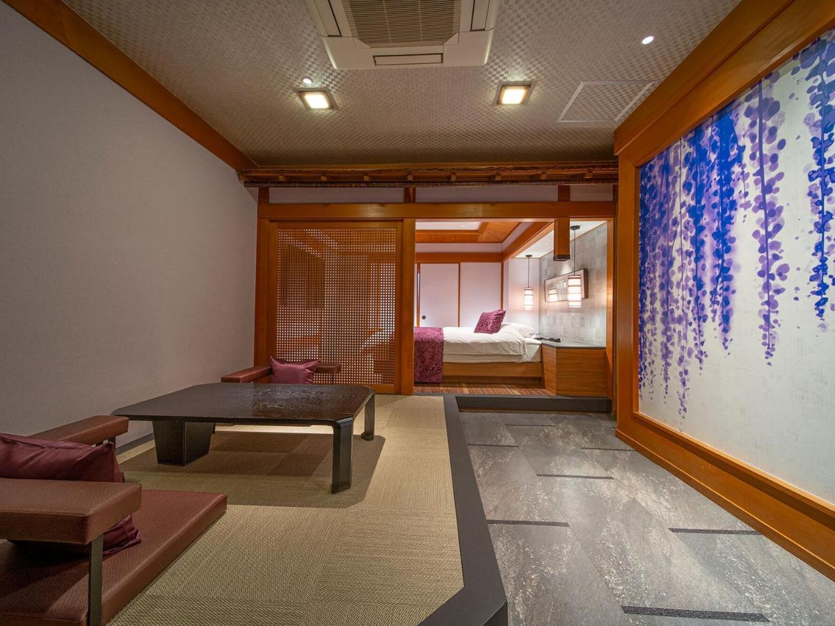 Hotel U'S Kouroen (Adults Only) Нисиномия Экстерьер фото